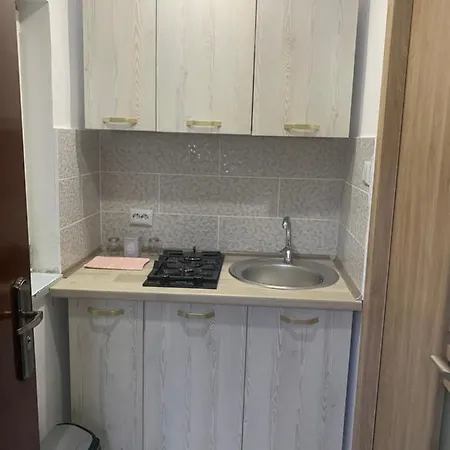 Casa Anastasia-constanta Delfinariu Kwatera prywatna *