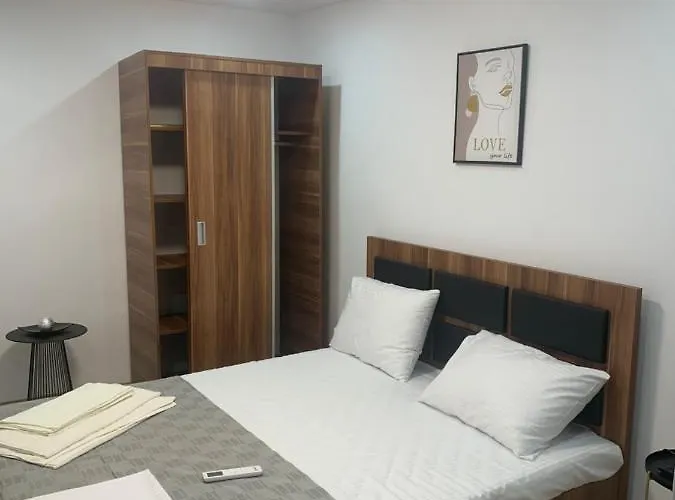 Privatunterkunft Casa Anastasia-constanta Delfinariu